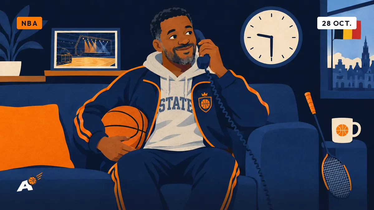 Darnell au téléphone sur son canapé, une horloge indiquant 9h30 au mur, une raquette de badminton posée contre le sofa.